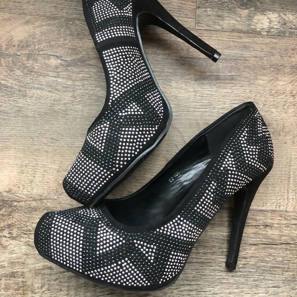 Charlotte Russe Shoes - Black and Silver Sexy Platform Heels